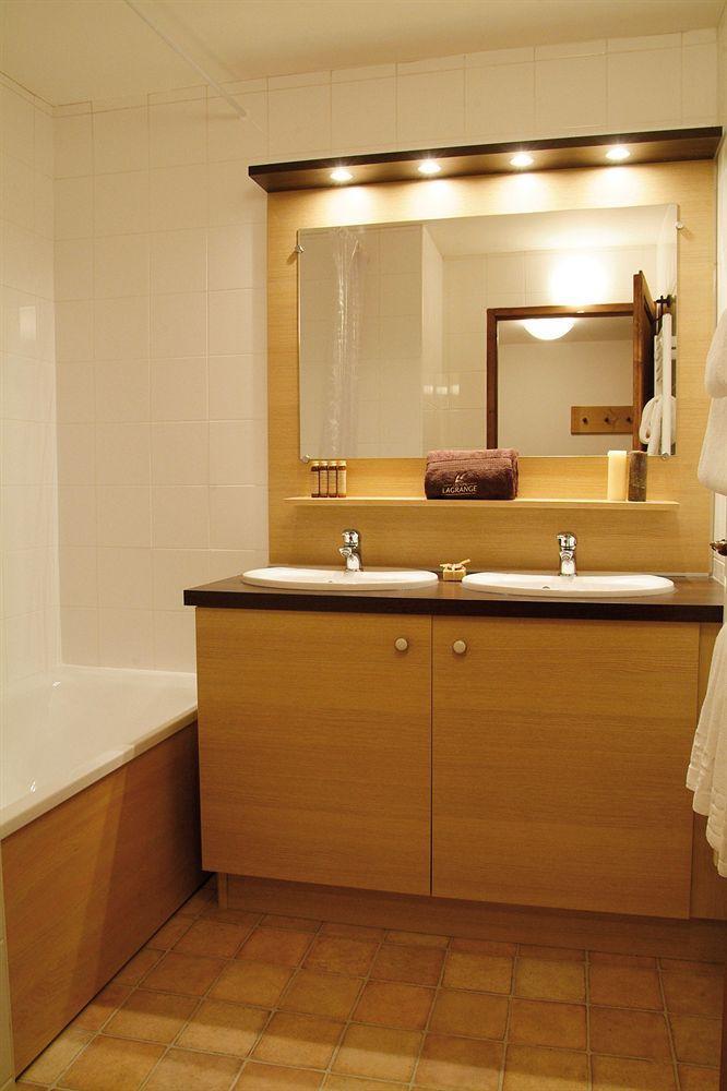 L'Atelier Du Reve Aparthotel Брид ле Бен Екстериор снимка